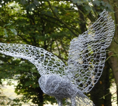 Wire Sculptures 'Owls in Flight' with Sue Nichols