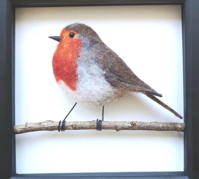 'Needle Felted Garden Birds at Christmas  ~ 'The Robin' with Helen Hammond  (low relief)