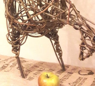 Willow Sculptures ~ Hares, Curlews, Hens & Cockerels or Deer with Phil Bradley
